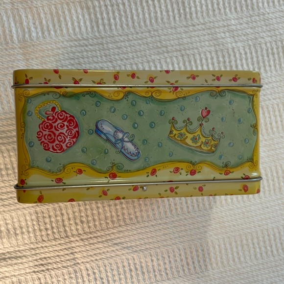 Brighton Metal Lunch Box - Picture 4 of 8